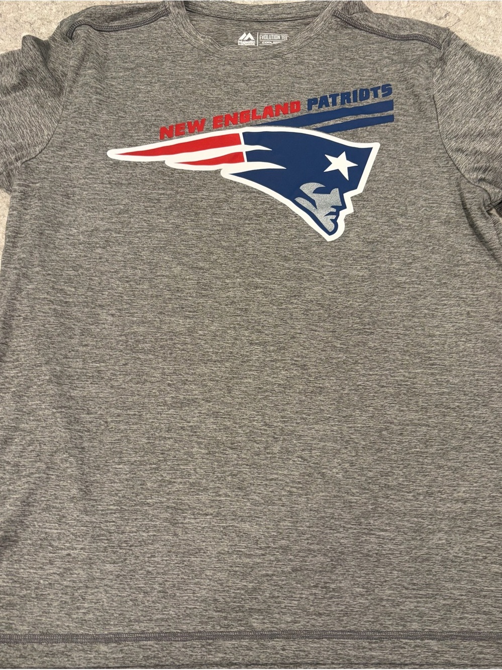New England Patriots Majestic Evolution Tee NFL Gray Performance Tee-Large